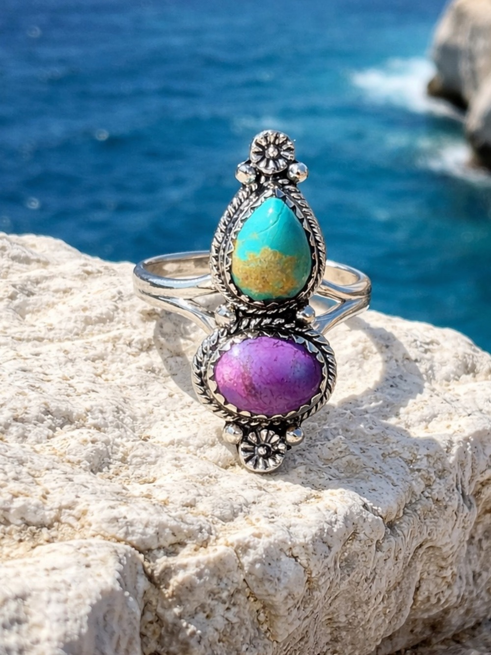 NEW! Turquoise Ring - Picture 6 of 12